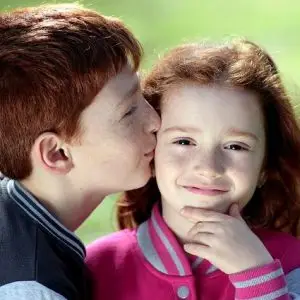 שיר לאחות קטנה שיר לאחות קטנה